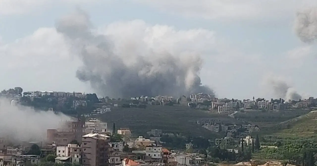 A pesar de las decenas de ataques a&eacute;reos israel&iacute;es y de que la zona se convirtiera en una zona de muerte, Hezbol&aacute; ha logrado enfrentarse a varios tanques y veh&iacute;culos israel&iacute;es con misiles antitanque guiados (ATGM) y drones de vista en primera persona (FPV) en los tres sectores de avance israel&iacute;es: Ghandourieh, Deddine y Shqif, durante el 30 de mayo de 2026, del primero de los cuales el ej&eacute;rcito israel&iacute; se retir&oacute; &ndash; Lebanese News and Updates.