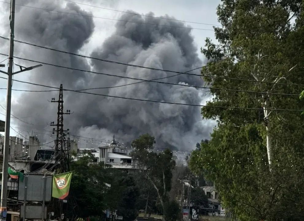 Resumen de los ataques israel&iacute;es perpetrados por Israel en el sur del L&iacute;bano desde la medianoche del 25 de junio hasta el mediod&iacute;a del 26 de junio: dos ataques a&eacute;reos en Beit Yahoun, dos ataques a&eacute;reos en Nabatieh al-Fouqa, ataque a&eacute;reo en Al-Mansouri y demolici&oacute;n con excavadoras e incendio de viviendas en Markaba, 26 de junio de 2026 - Lebanese News and Updates.